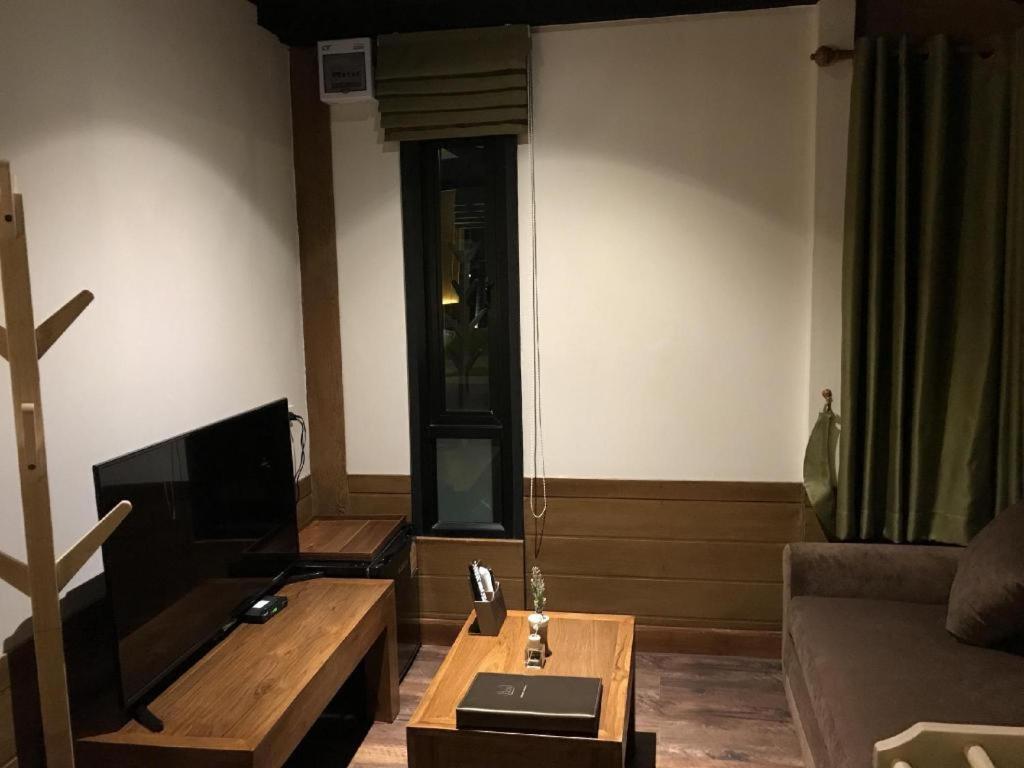 צ'יאנג מאי Lana Hotel מראה חיצוני תמונה